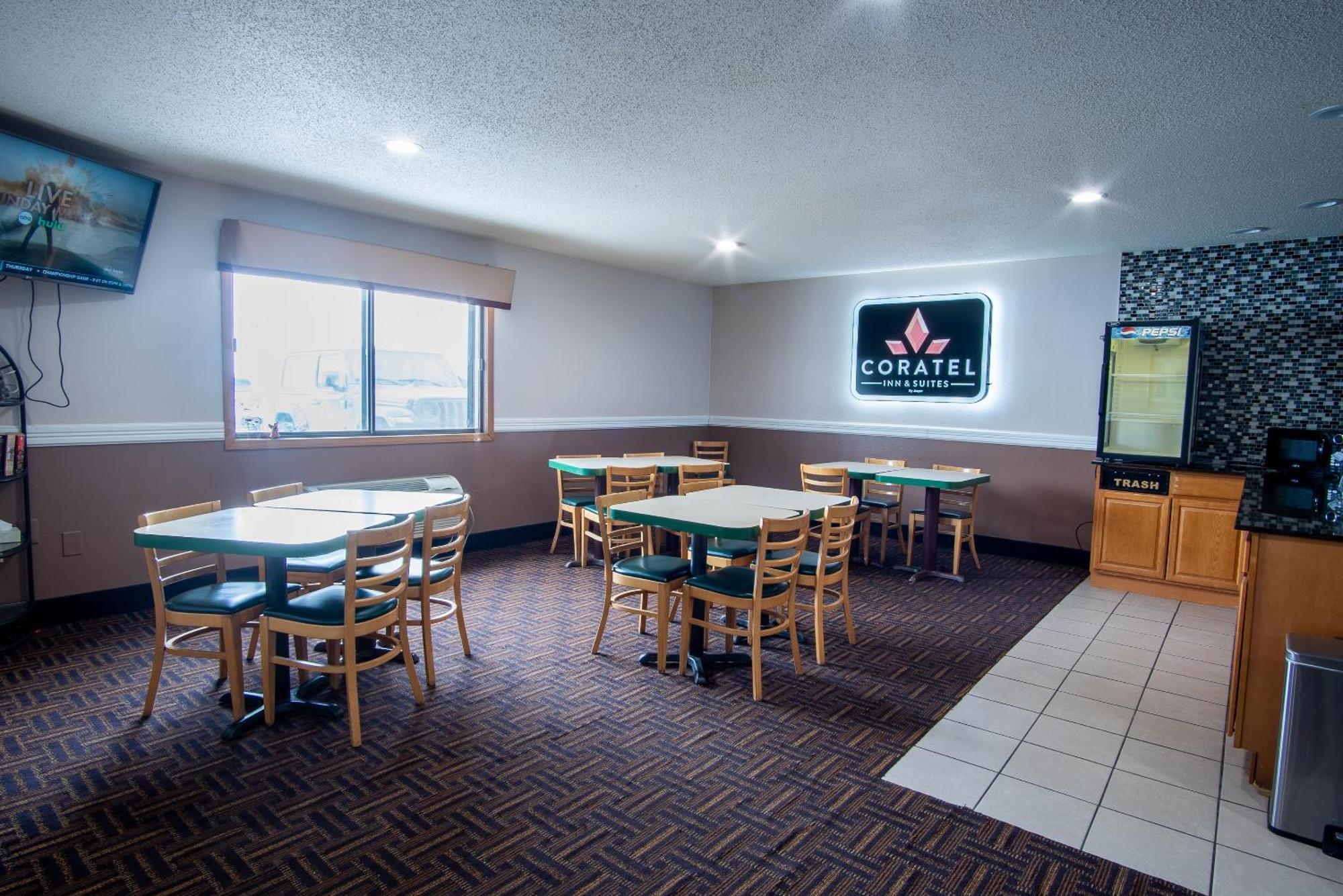 Coratel Inn & Suites By Jasper New Richmond Exterior foto